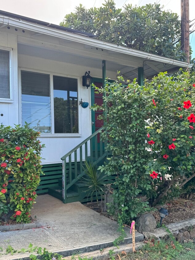 Photo - 1001 Belser St (Honolulu, HI)