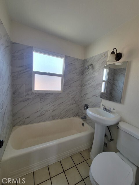 Foto del edificio - 2012 Cherry Ave