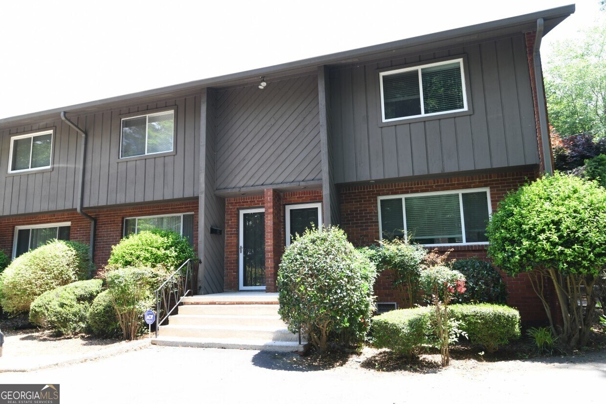 1604 Briarcliff Rd NE Unit 2, Atlanta, GA 30306 Condo for Rent in