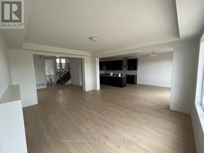 Building Photo - 146 Forestwalk St