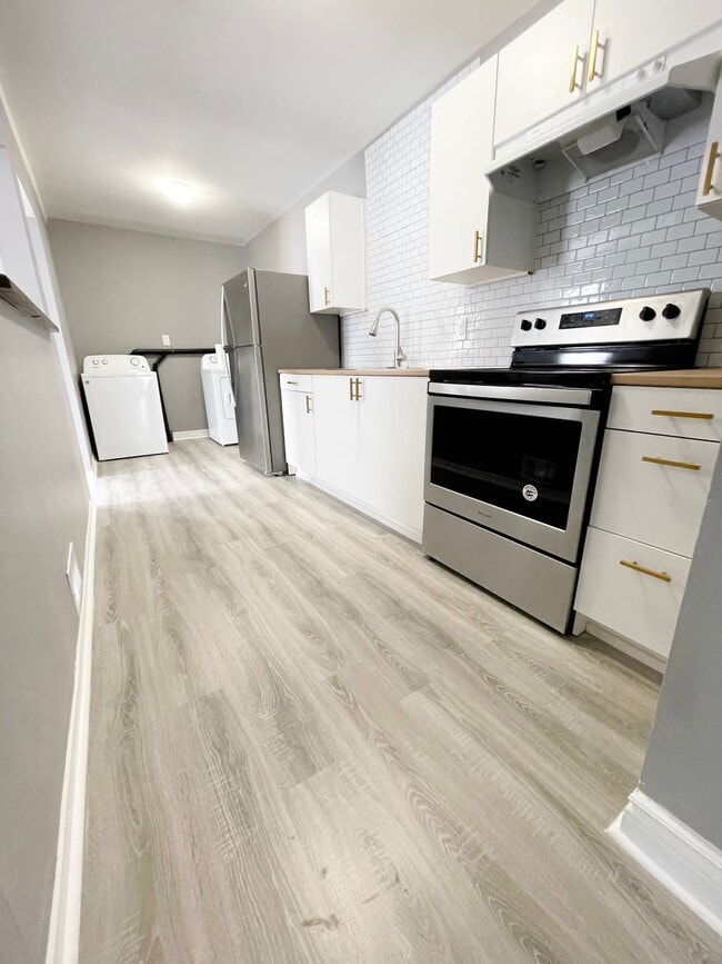 Kitchen - 46 Tiffin St