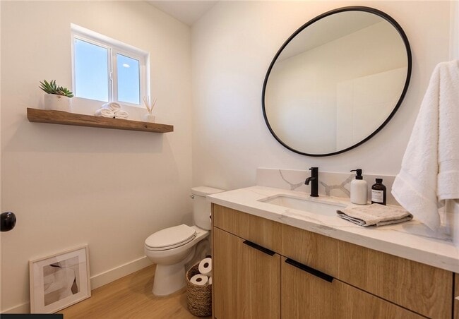 Foto del edificio - 2847 S Victoria Ave