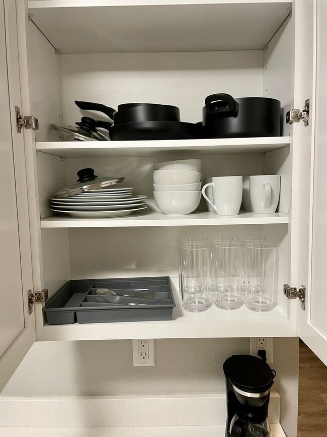 Interior Photo - The Lyon