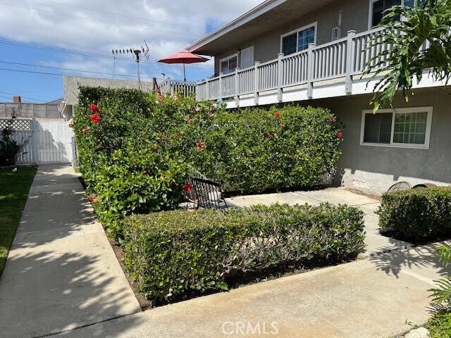 Building Photo - 2869 Mendoza Dr