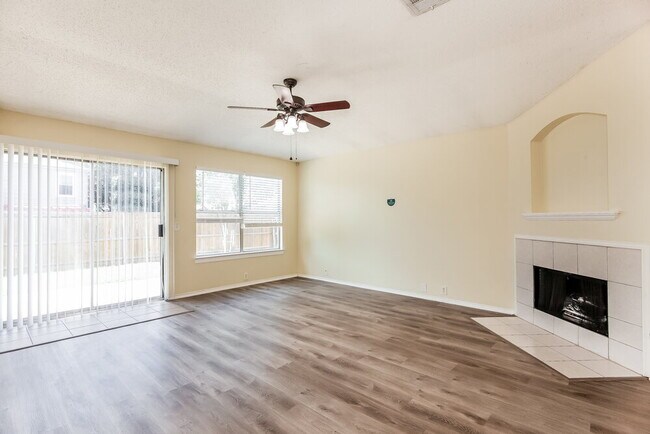 Building Photo - 1101 Wintercreek Dr