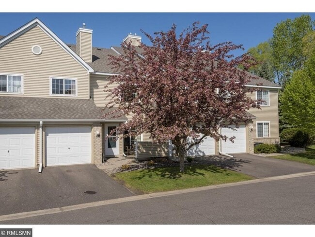 Foto del edificio - 2270 Ranchview Ln N