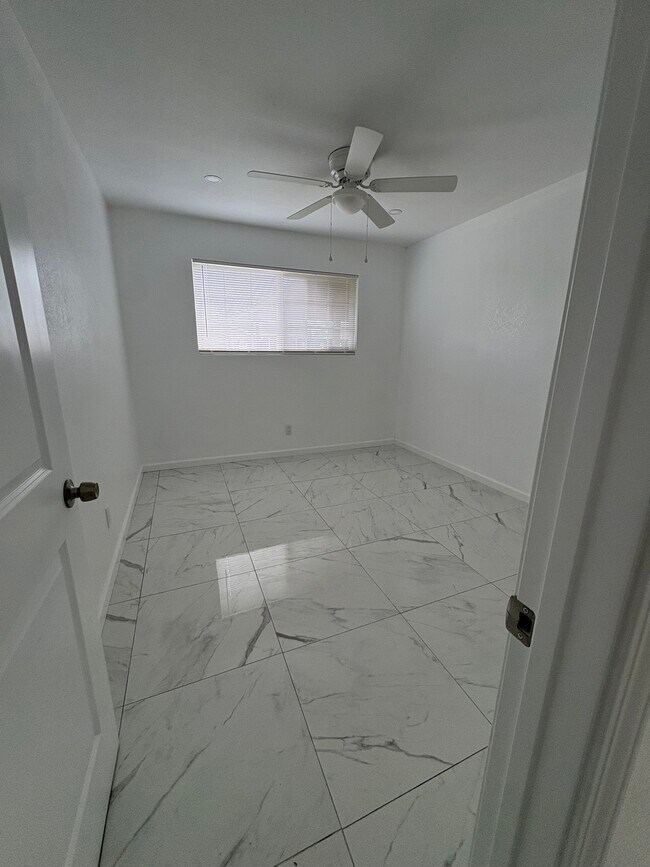 Foto del edificio - 797 S Amber St