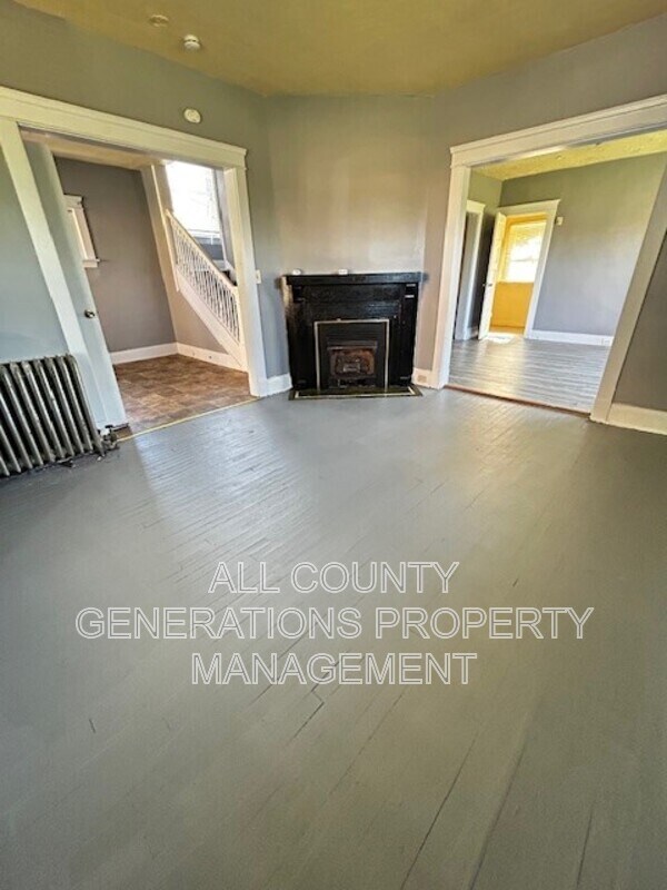 Foto del edificio - 1828 Noble Rd