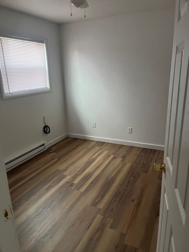 Foto del edificio - 1220 Sanpat Ln