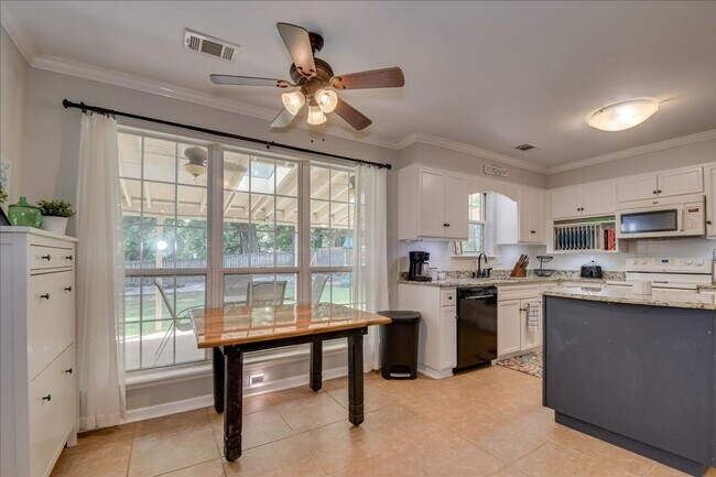 Foto del edificio - 1156 Parkside Trail