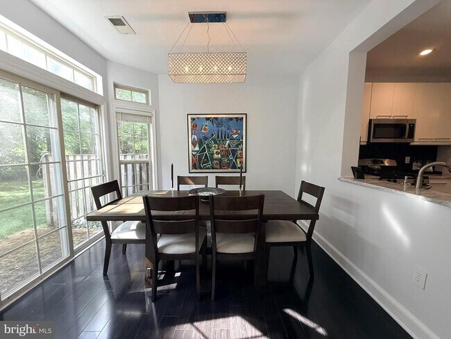 Building Photo - 21146 Domain Terrace