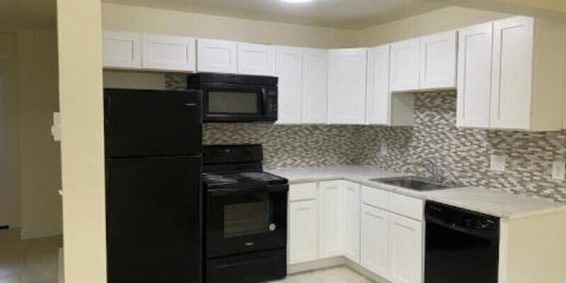 Foto principal - 403 Conklin St