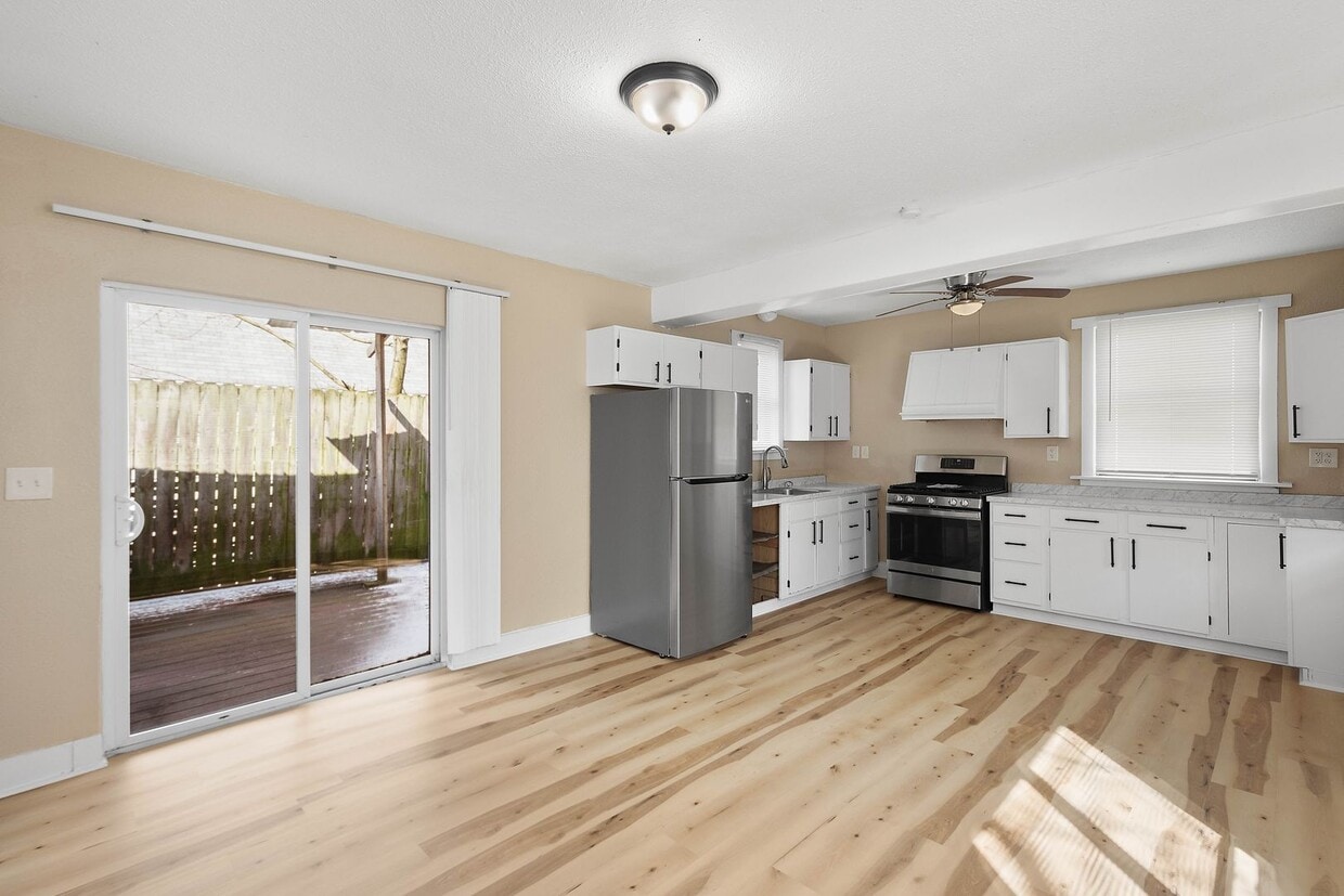 211 Carson St, East McKeesport, PA 15035 House Rental in East