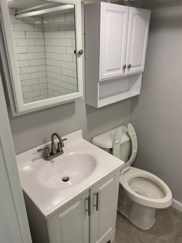 Foto del edificio - 6644 N 8th St