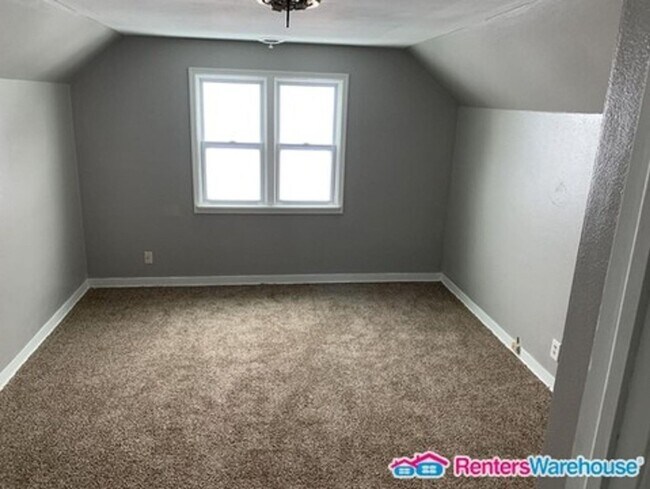 Foto del edificio - 7348 W Medford Ave