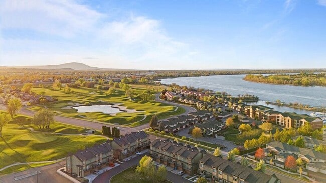 Building Photo - 300 Columbia Point Dr