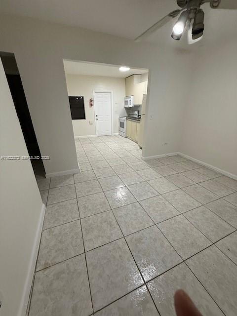 Foto del edificio - 2784 SW 14th St
