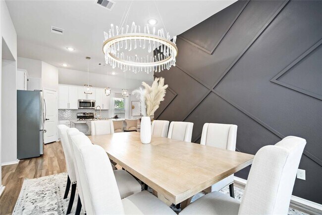 Foto del edificio - 5042 Chestnut Orchard Dr
