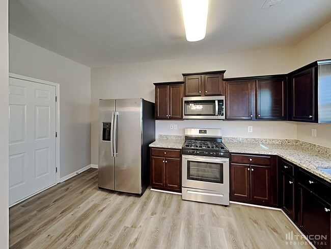 Building Photo - 419 Renown Ct