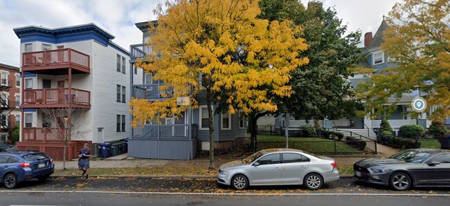 Building Photo - 530 Cambridge St