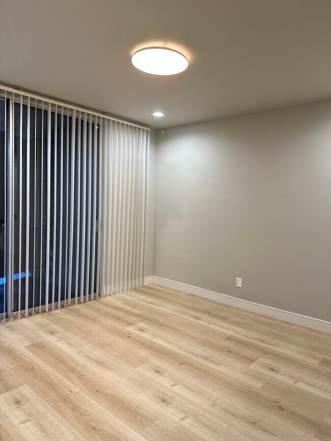 Foto del edificio - 628 Fairview Ave