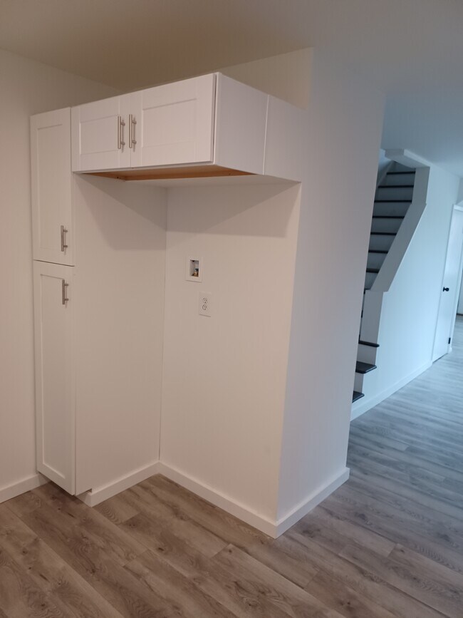 despensa - 21 2nd Ave