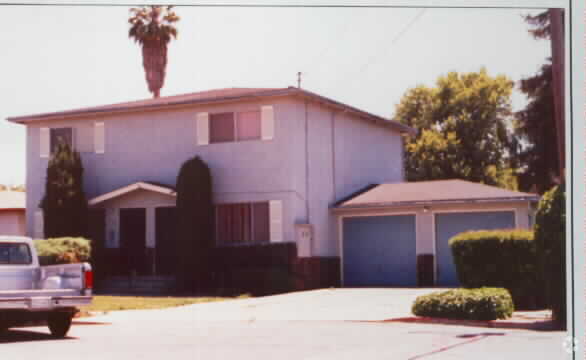 Building Photo - 3460 Michael Dr