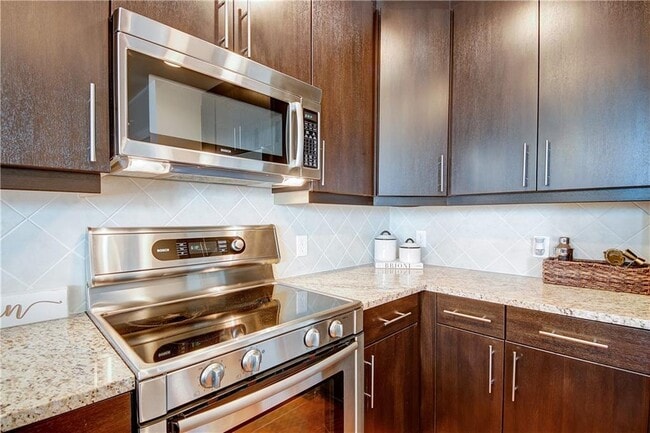 Foto del edificio - 1080 Peachtree St NE