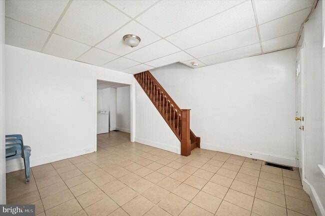 Building Photo - 6106 N Norwood St