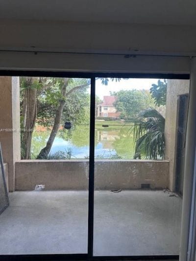 Building Photo - 9999 Summerbreeze Dr