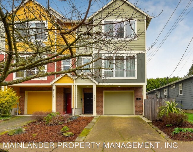 Foto del edificio - 2 br, 2.5 bath House - 2115 SE TENINO #A