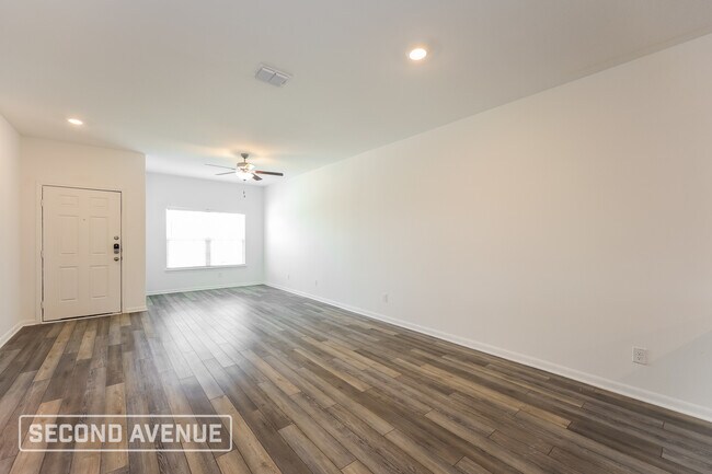 Foto del edificio - 10907 Lafayette Lp