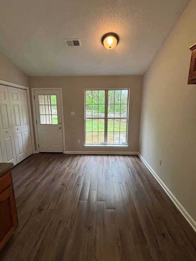 Building Photo - 777 Burton Lane Southaven, MS