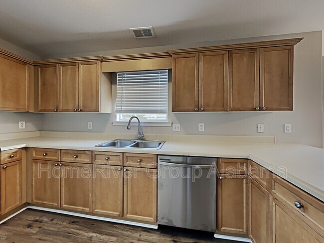 Building Photo - 448 Camden Cove Cir