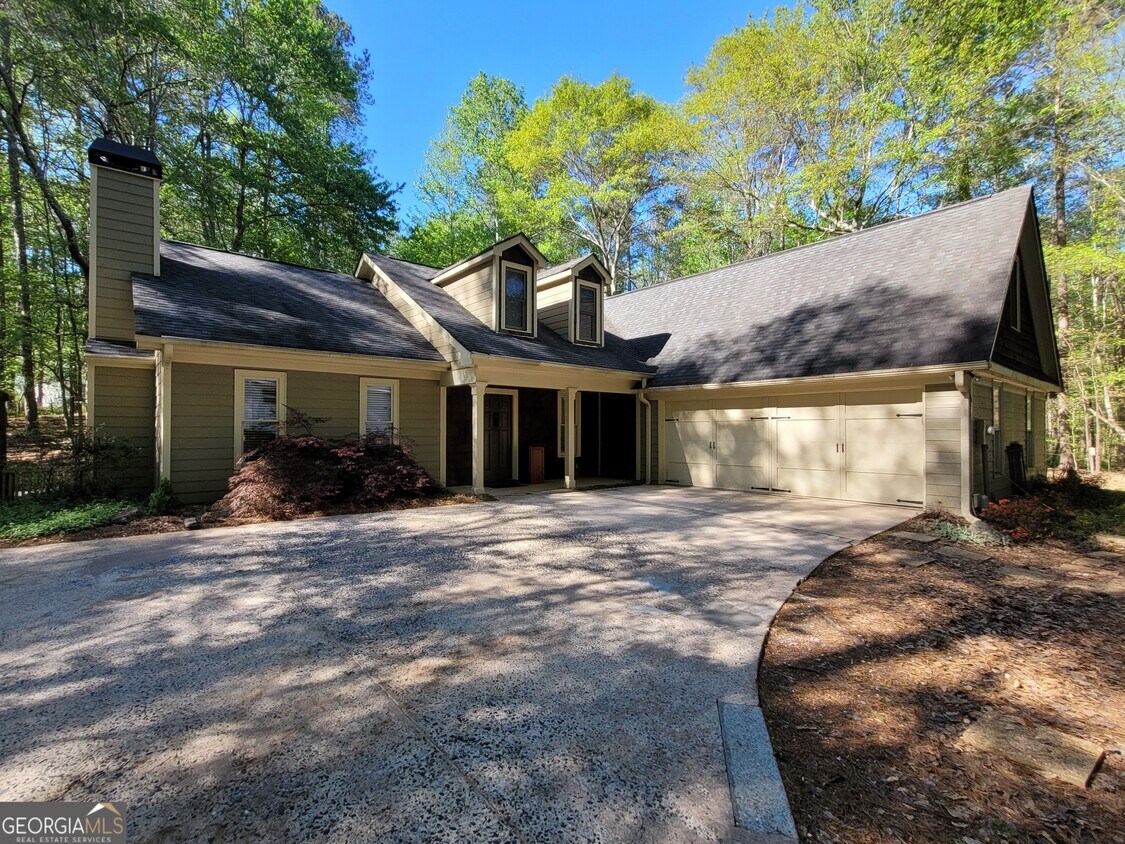 Foto principal - 5755 Hendrix Rd