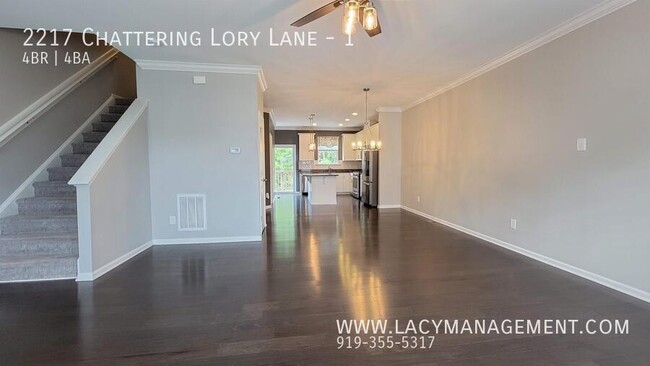 Foto del edificio - 2217 Chattering Lory Ln