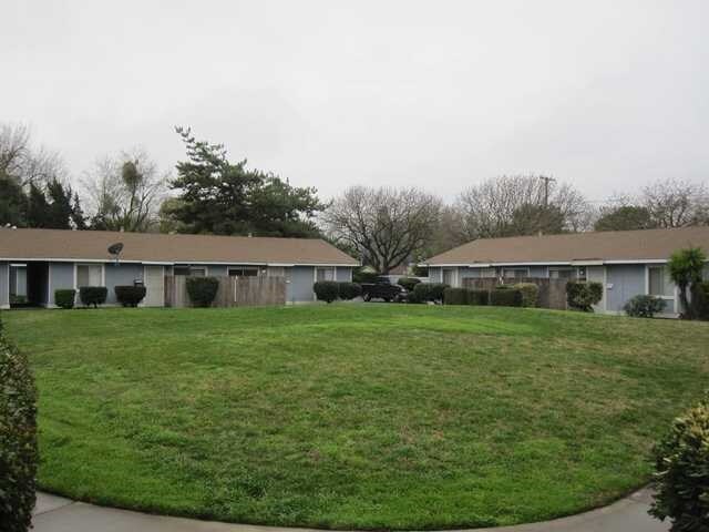 Building Photo - 1100 Lucern Ave