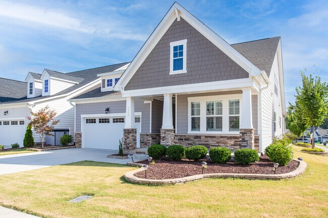 Building Photo - 2900 Mavisbank Cir
