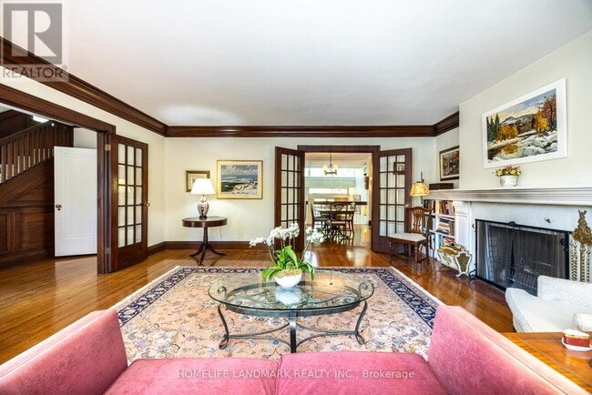 Photo du bâtiment - 241 Forest Hill Rd