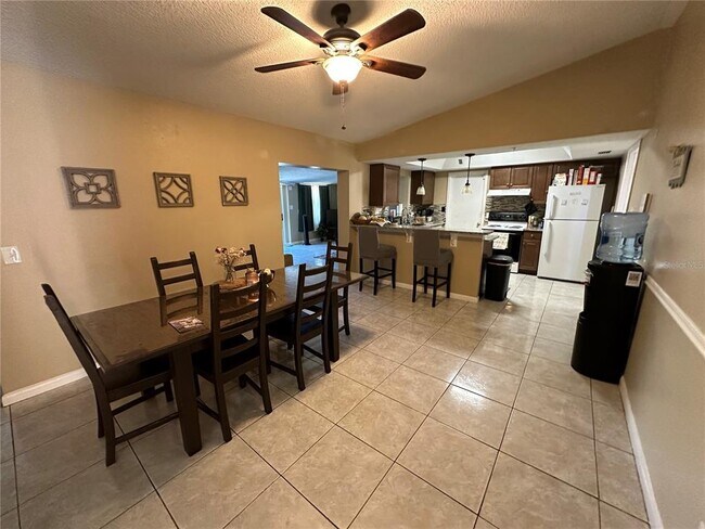 Building Photo - 4527 San Sebastian Cir