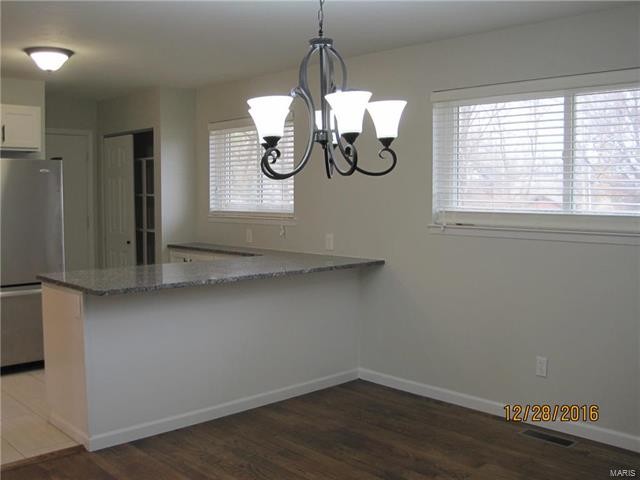 Building Photo - 1345 Virginia Dr
