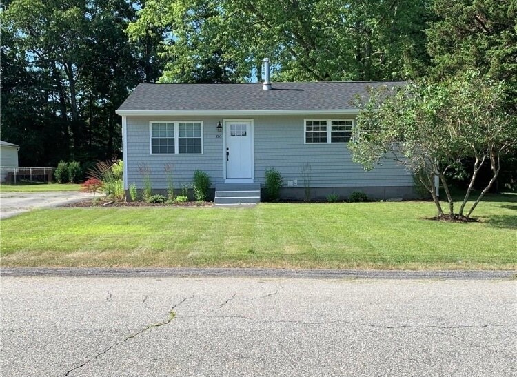 86 Breezy, Mystic, CT 06355 House Rental in Mystic, CT