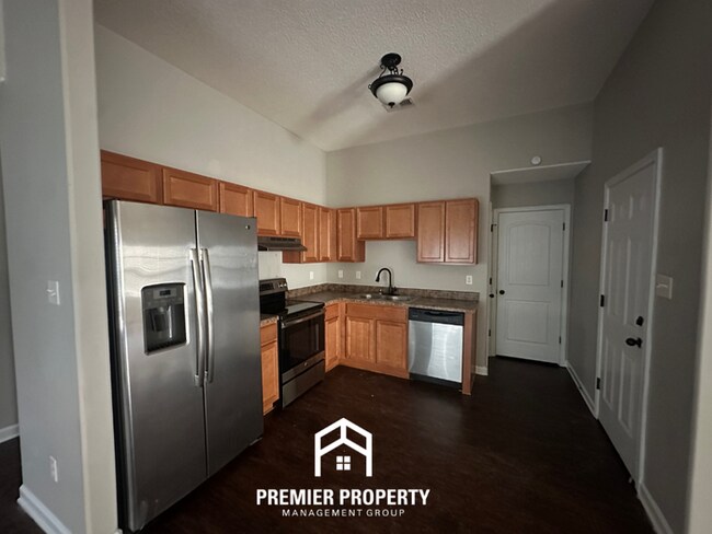 Photo - 5636 Falling Bark Dr House