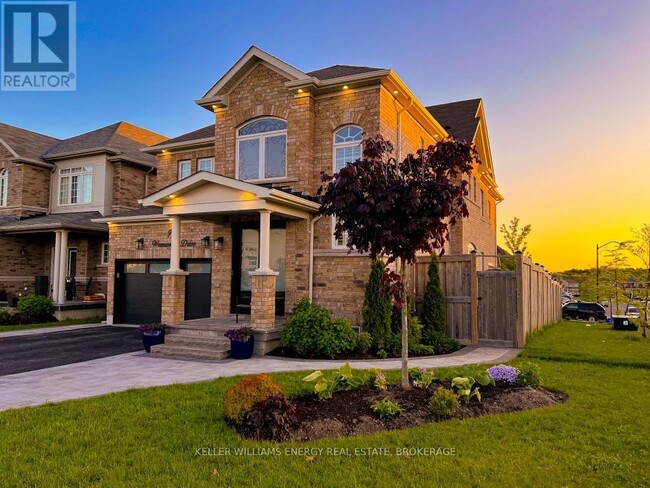 Building Photo - 906 Wrenwood Dr