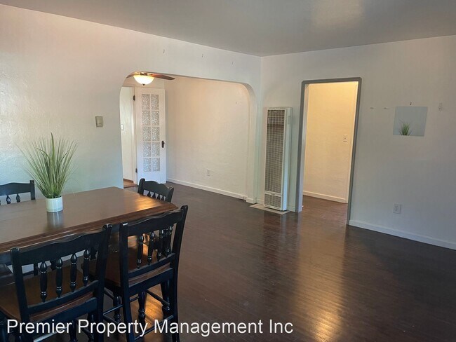 Building Photo - 3 br, 1 bath House - 1712 Mangrove Ave