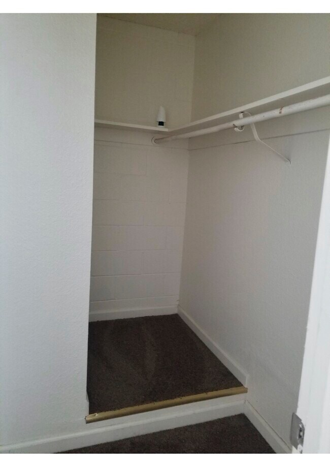 Building Photo - 2733 El Parque Cir