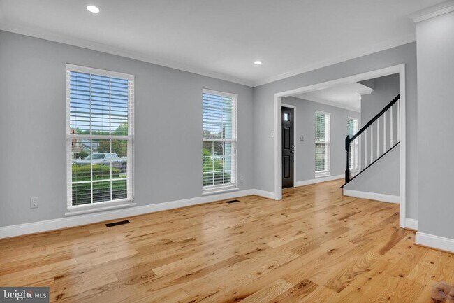 Foto del edificio - 2800 Pulpit Hill Ct