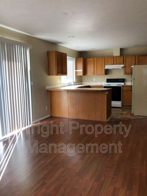 Building Photo - 2286 S Amy Ave