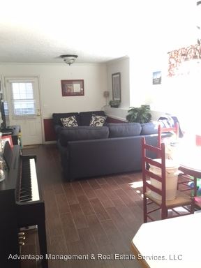 Building Photo - 888 N 600 W