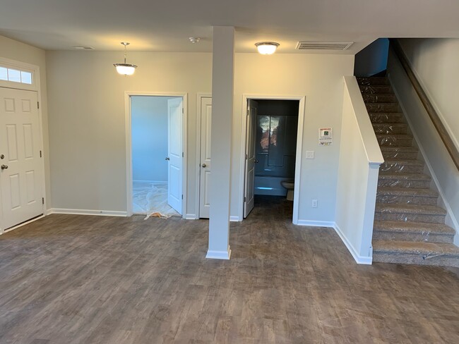 Building Photo - 8500 Gold Rush Court